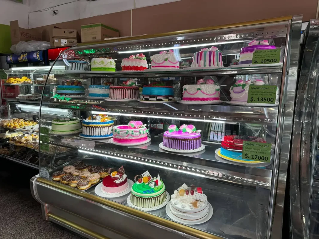 Productos panadería y pastelería Verdi en el Barrio Baquedano